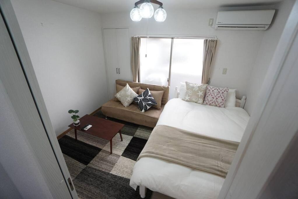 House Kamon Heights 205 Apartemen Osaka